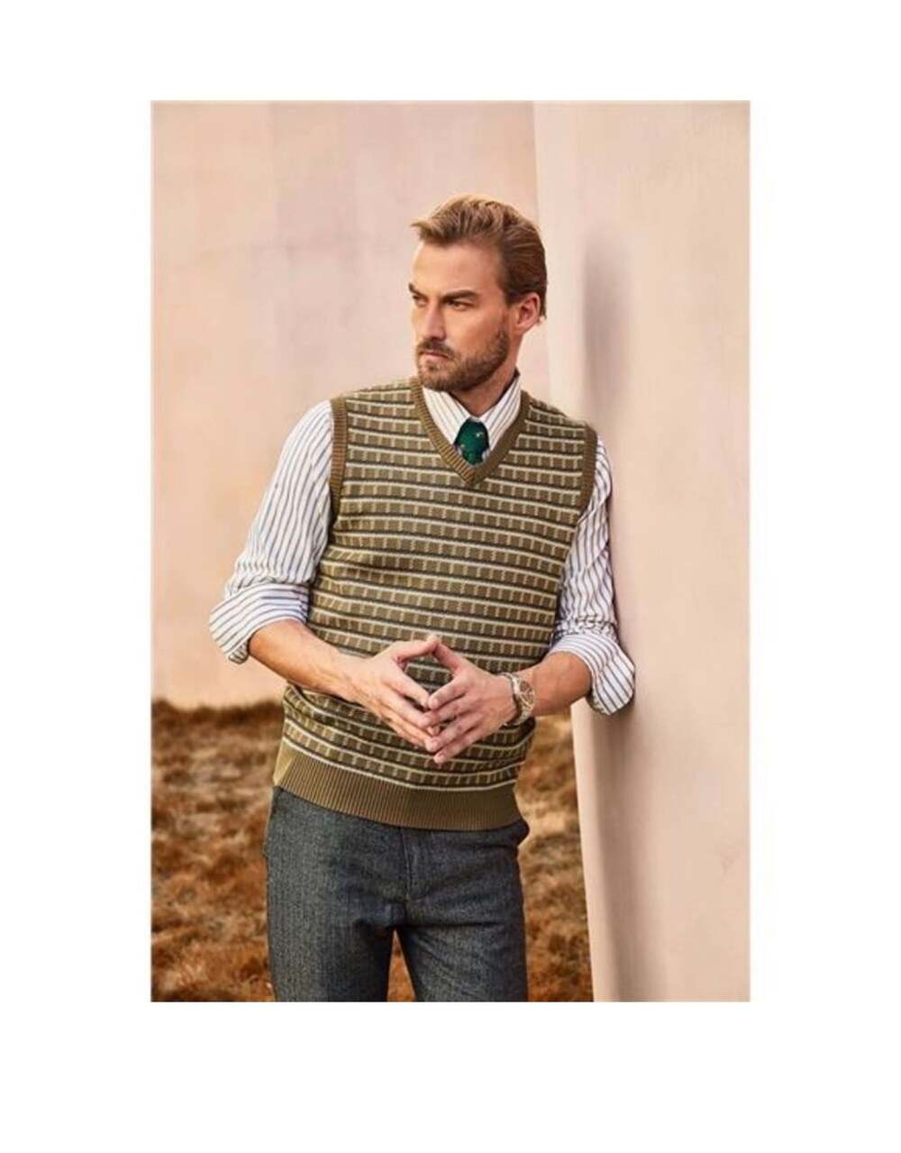 PJ Paul Jones Brown and White Striped V-Neck Knit Sweater Vest Size M
